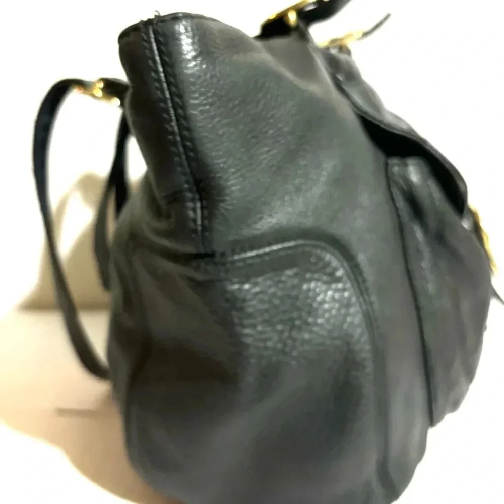 Michael kors black leather shoulder handbag